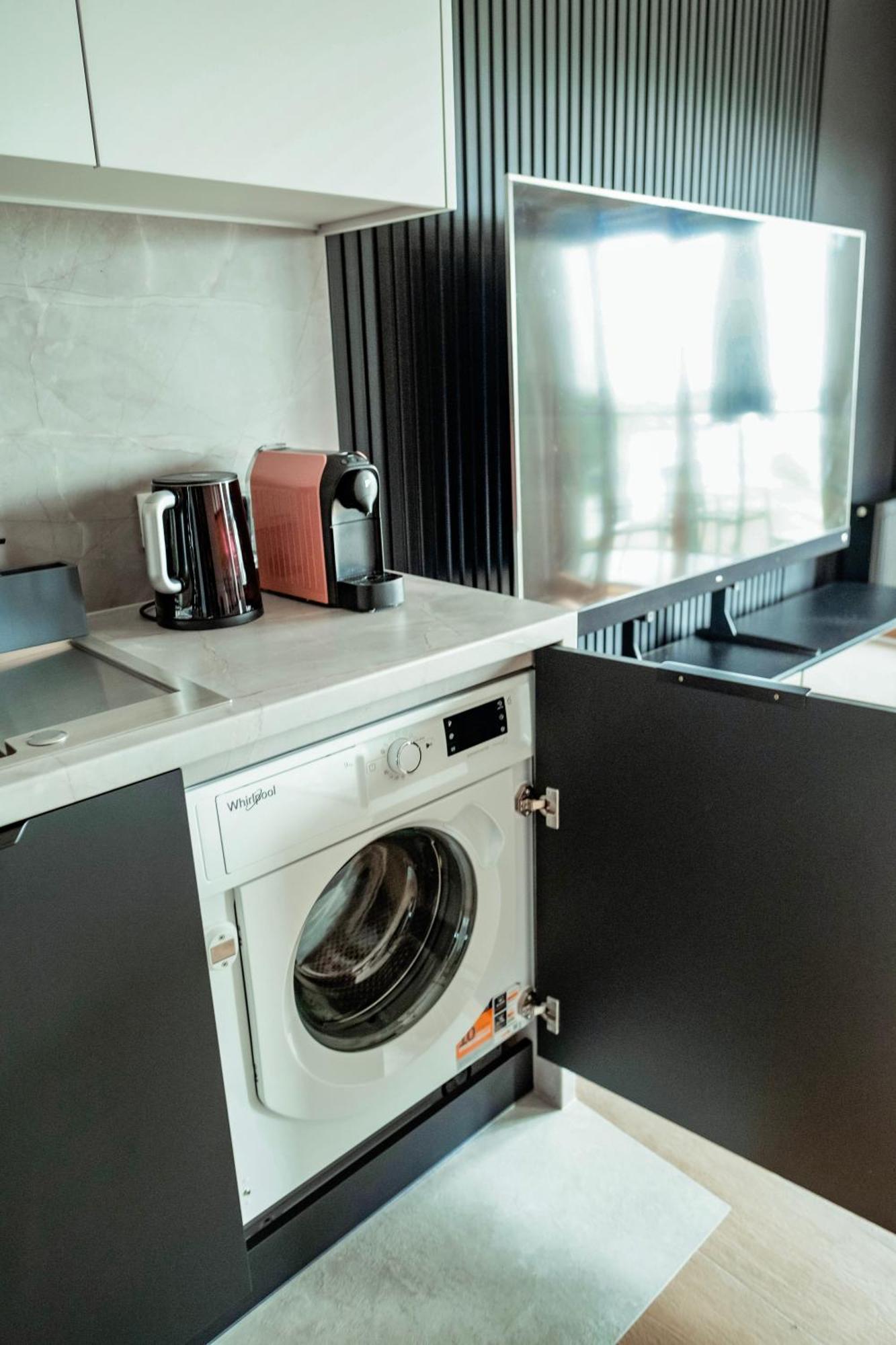 Apartments Nadmotlawie- Gym, Sauna & Free Parking Gdansk Bagian luar foto